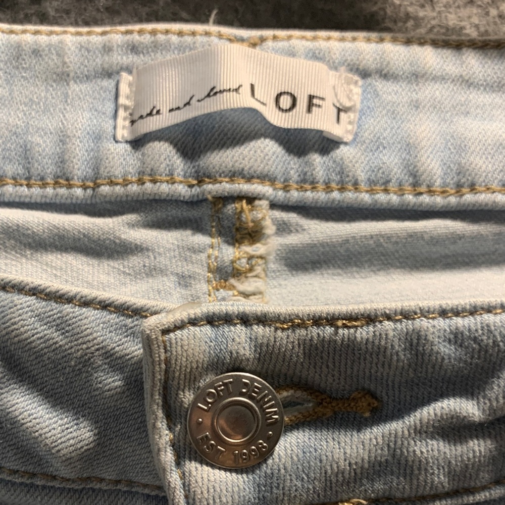 LOFT Women's Light Blue “the girlfriend” Jeans